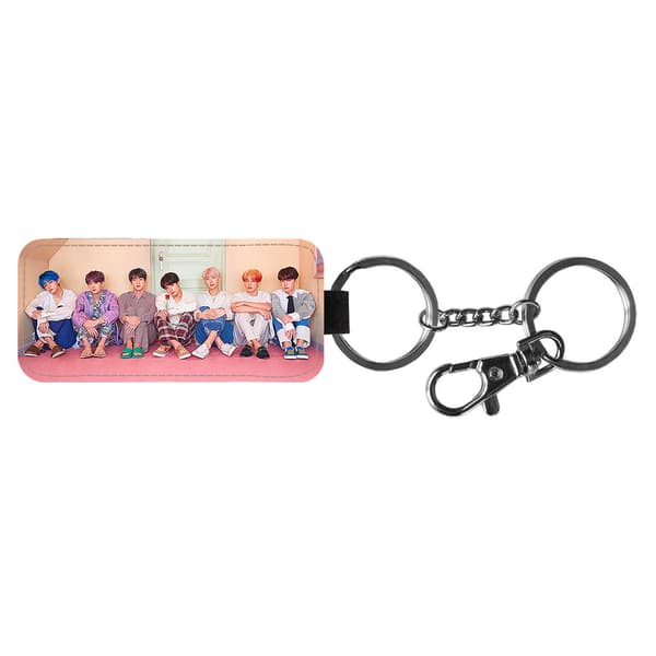 BTS Bangtan Boys 2019 Nyckelring