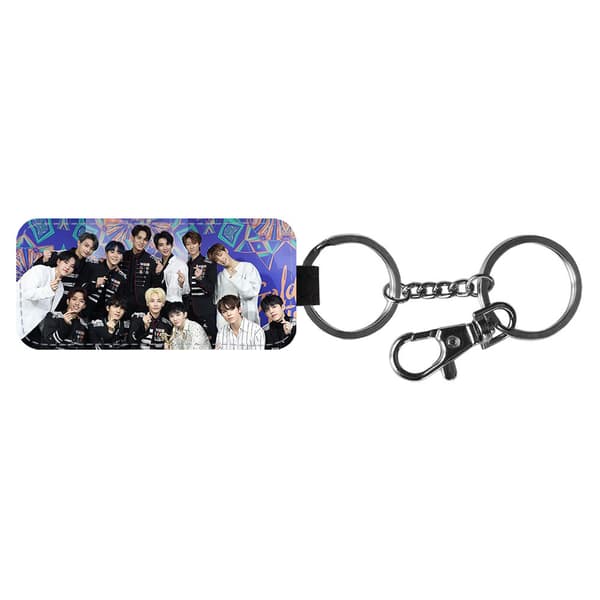 K-POP Seventeen Nyckelring