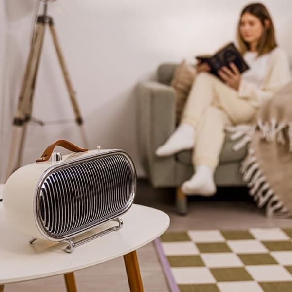 Bordvärmare i keramik - ReadyWarm - 1500 W - Retrodesign - Justerbar termostat