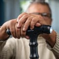 Miniatyrbillede 2 af 11: Udtrækkelig stok med LED-lys, alarm og mekanisk gribearm Hannde InnovaGoods
