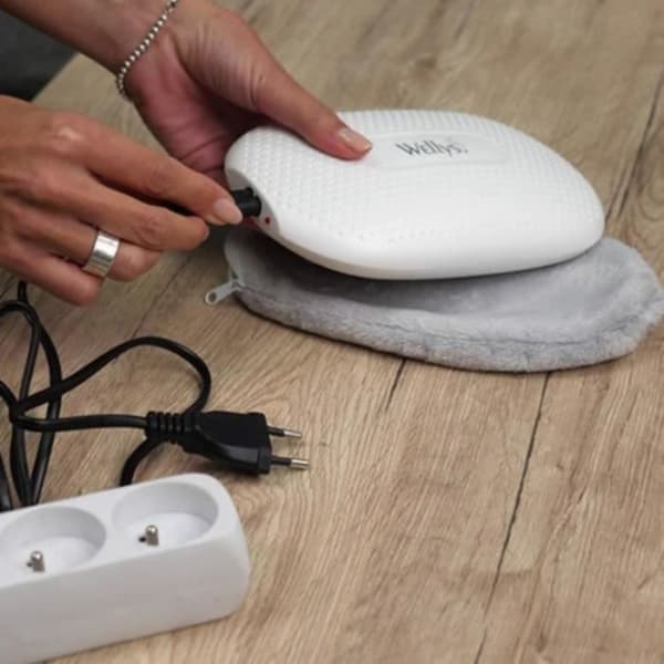 SHOP-STORY - VÄRMARE: Ultra Comfort Uppladdningsbar elektrisk varmvattenflaska