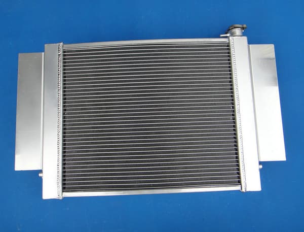 Alumiininen jäähdytin Mazda RX2 RX3 RX4 RX5:lle, 3-rivinen ydin, 450x398x56MM
