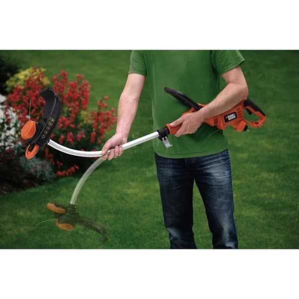 BLACK & DECKER 700W 33cm elektrisk strängtrimmer GL7033