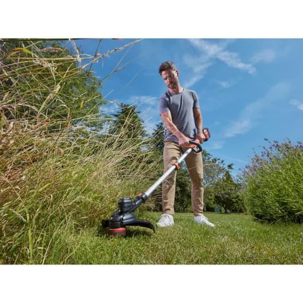 Strängtrimmer 33cm - sladdlös LITIUM 36V POWERCOMMAND  - 2,5 Ah