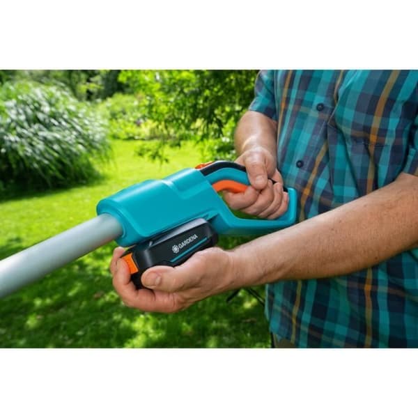GARDENA häcksax THS 42 / 18V P4A