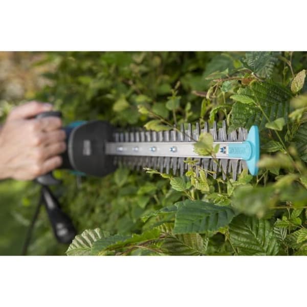 GARDENA elektrisk häcksax - EasyCut 420/45 - 420W - 45 cm - ErgoLine Handtag - Skyddsstopp