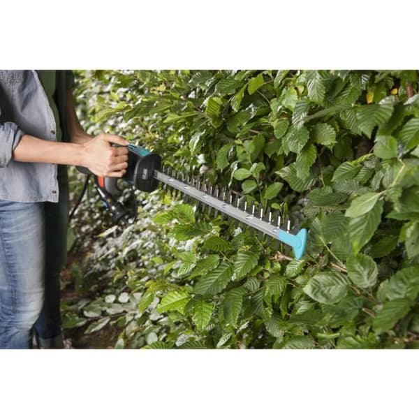 GARDENA elektrisk häcksax - EasyCut 420/45 - 420W - 45 cm - ErgoLine Handtag - Skyddsstopp