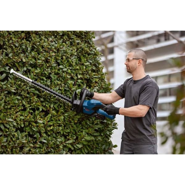 Häcksax - Bosch - GHE 18V-60 - Borstles motor - Kapacitet för beskärning 20 mm - Anti-blockeringssystem