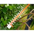 Miniatyrbild 5 av 5: BLACK + DECKER BEHTS401-QS 500W 55cm elektrisk häcksax med 2 handtag och skydd, asymmetriskt blad
