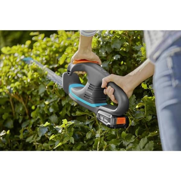 EasyCut 40/18V P4A häcksax med batteri - Blad 40 cm