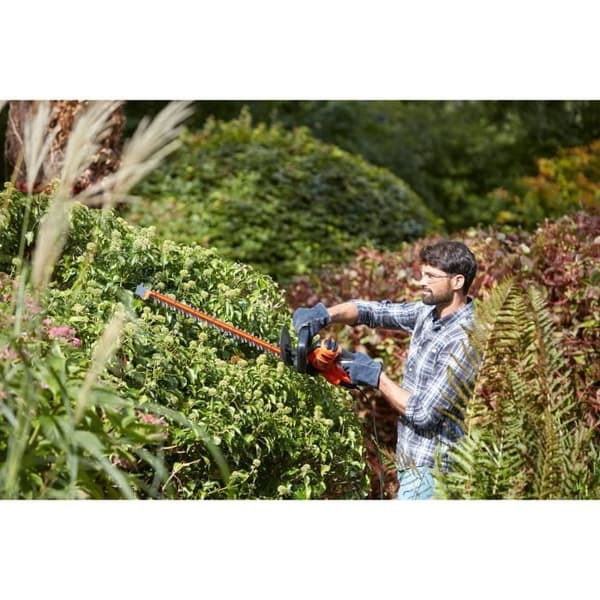 Häcksax med sladd - SVART+DECKARE - BEHTS451-QS - 550 W - 60 cm - Sågbladsspets