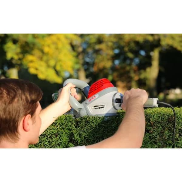 Häcksax - Tillverkad i Tyskland - 650 Watt - 55 cm - Svängbart bakre handtag - 22 mm klippdiameter