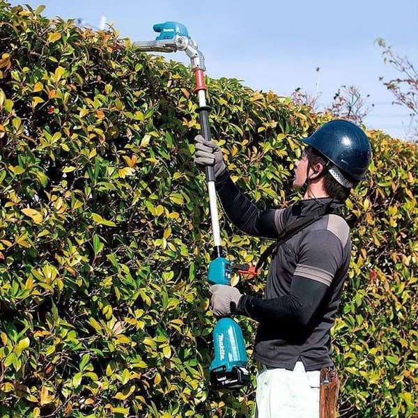 Häcksax på stolpe 18V LXT - MAKITA - utan batteri - DUN500WZ