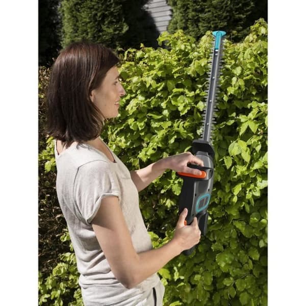 GARDENA EasyCut Li-14/40 häcksax