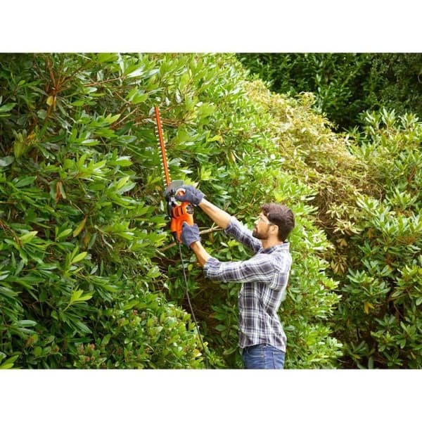 BLACK & DECKER Häcksaxar 45 cm 420 W BEHT201