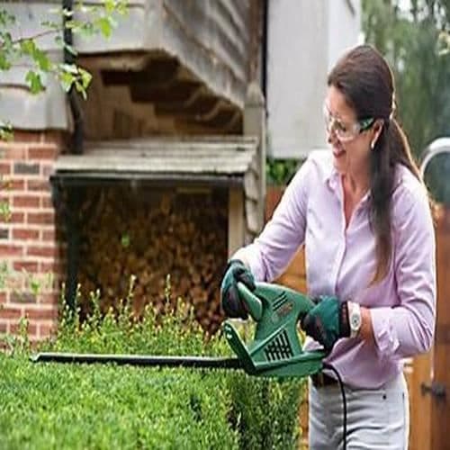 Elektrisk häcksax - Bosch - EasyHedgeCut 500-16 - Motor 450 W - Kapacitet upp till 16 mm - Ergonomisk