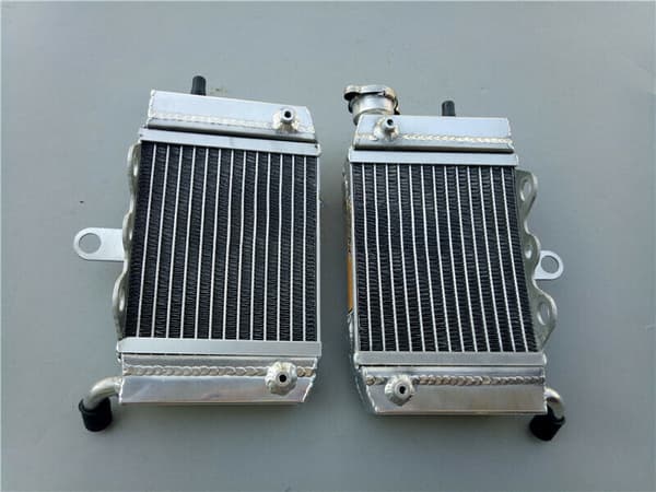 Aluminiumradiator, vakuumloddningsteknologi, TIG-svejset for holdbarhed, spejlpoleret finish