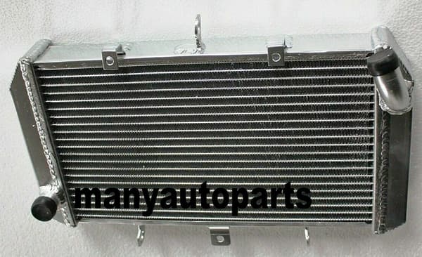Aluminiumkylare, hög kylkapacitet, hållbar design, exakt passform för Kawasaki