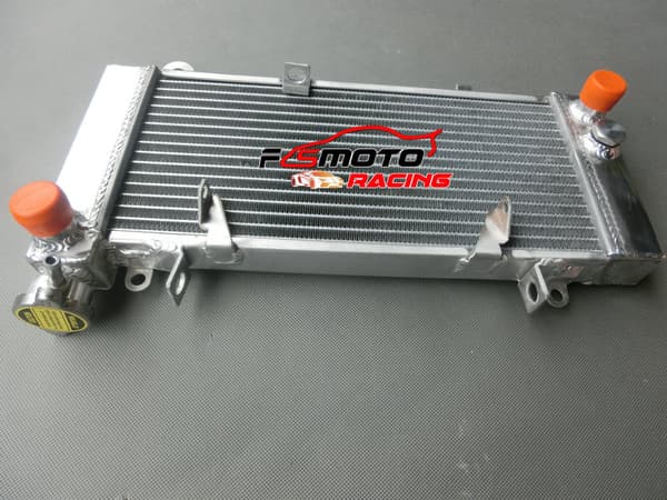 Aluminiumkylare, kompatibel med Honda VFR750F, lättviktsdesign, effektiv kylprestanda