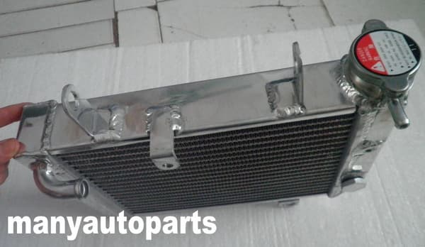 Honda CBR150 Aluminium Radiator, Øget Kølekapacitet, Holdbar Tungt Design, TIG Svejset Konstruktion