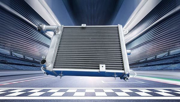 4 ROW Aluminium Radiator, Designet til Honda Goldwing 1100 GL1100, Letvægtskonstruktion, Forbedret Køleeffektivitet