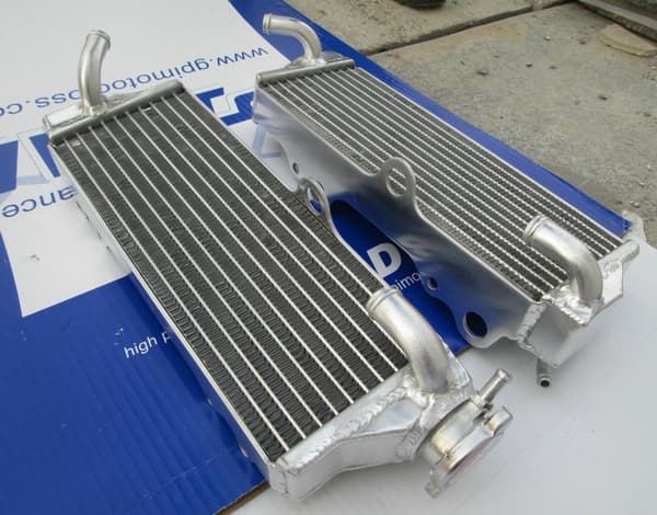 Husqvarna Radiator, Forbedret Køleydelse, Robust Aluminiumkonstruktion, Præcisionssvejset Design