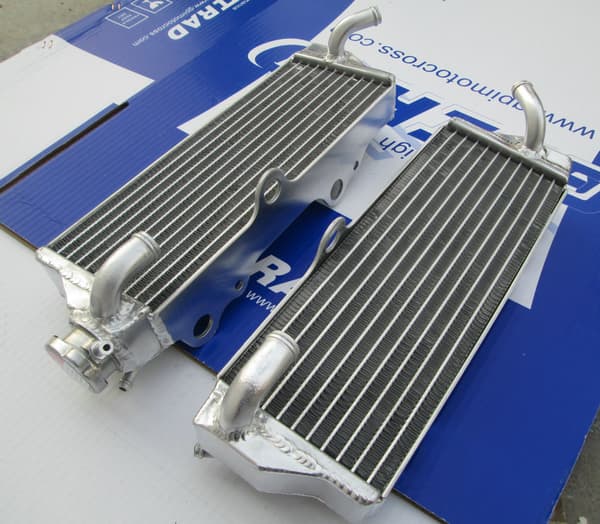 Husqvarna Radiator, Forbedret Køleydelse, Robust Aluminiumkonstruktion, Præcisionssvejset Design