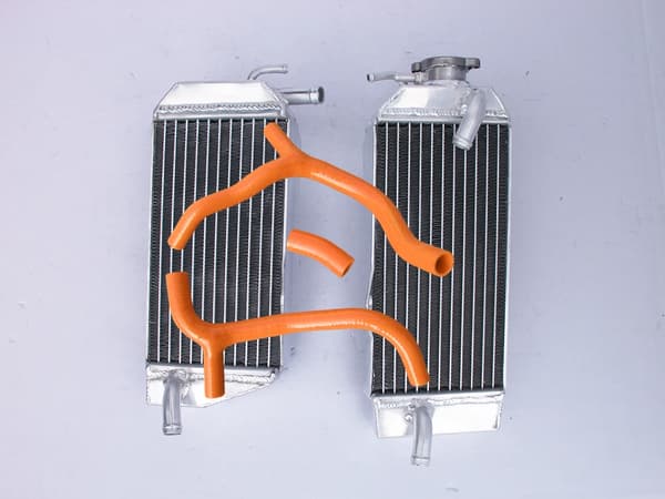 Aluminiumkylare, högpresterande silikon slangar, kompatibilitet med Honda CRF450R,Orange