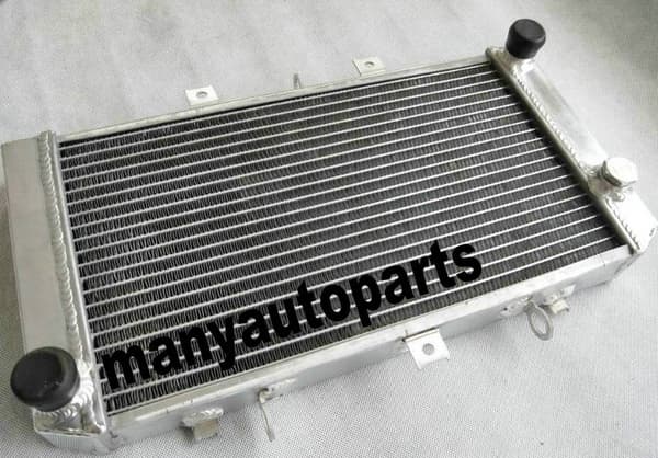 Aluminiumkøler til Kawasaki Z750, 40% øget kølekapacitet, robust konstruktion, TIG-svejset design.