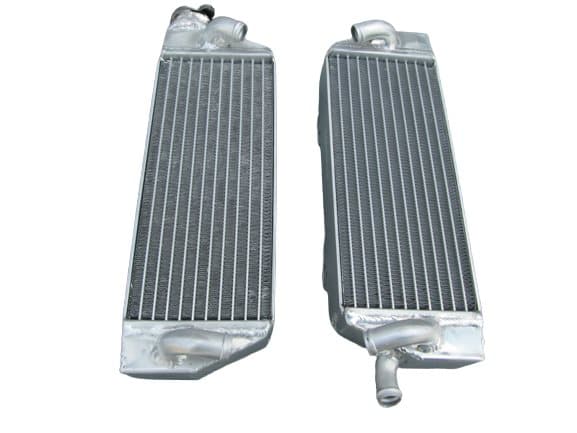 Aluminiumkylare, passar KTM SX125 1998-2007, hållbar konstruktion, förbättrad kylningseffektivitet