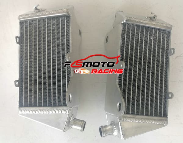 Aluminiumkylare för 1981 Honda CR250, Lättviktsdesign, Effektiv kylning, Anpassningsbara slangplaceringar