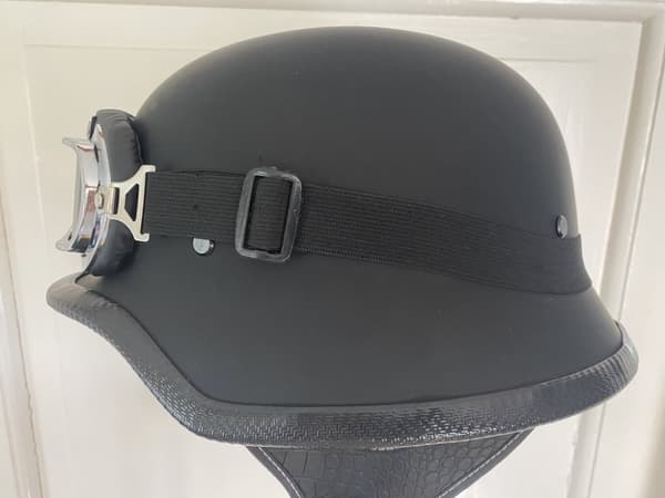 GOGGLES PÅ KÖPET! SVART RETRO M35 MOPEDHJÄLM POTTHJÄLM VESPAHJÄLM SCOOTERHJÄLM HALVHJÄLM M
