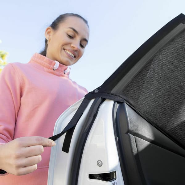 Auton ikkunan aurinkosuoja InnovaGoods 4 osaa