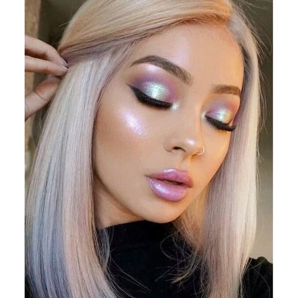 Maybelline Gigi Hadid Liquid Strobe-Gold Irridescent