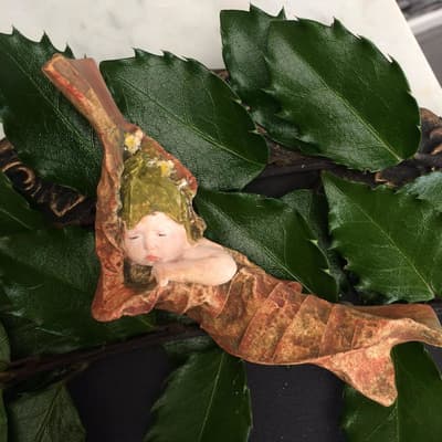 Mold - Boy with leaf B