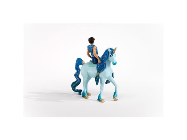 schleich Aryon on Unicorn