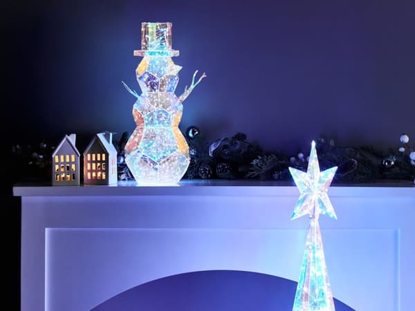 LED-dekorasjon Flerfarget PET 30 x 19 x 43 cm Reinsdyr Sesongtilbehør Hjemmedekorasjon med Lys