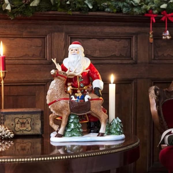Villeroy Boch Julleksaker Jultomte med en ren