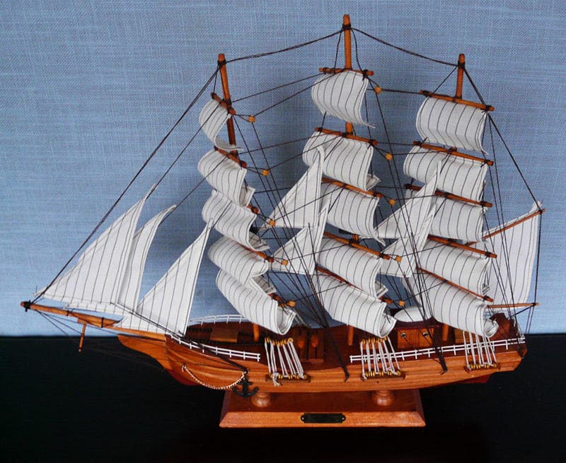 Segelbåt eller segelfartyg, 59x48x11 cm