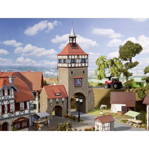 Stadsport med stadsporthus H0 Faller 130406