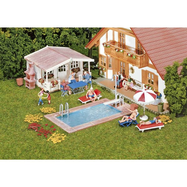 Swimming pool och förråd H0 Faller 180542