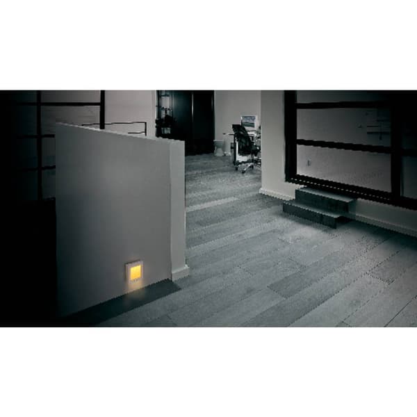 m-e modern-electronics Nattlampa Kvadratisk LED Bernstein Vit