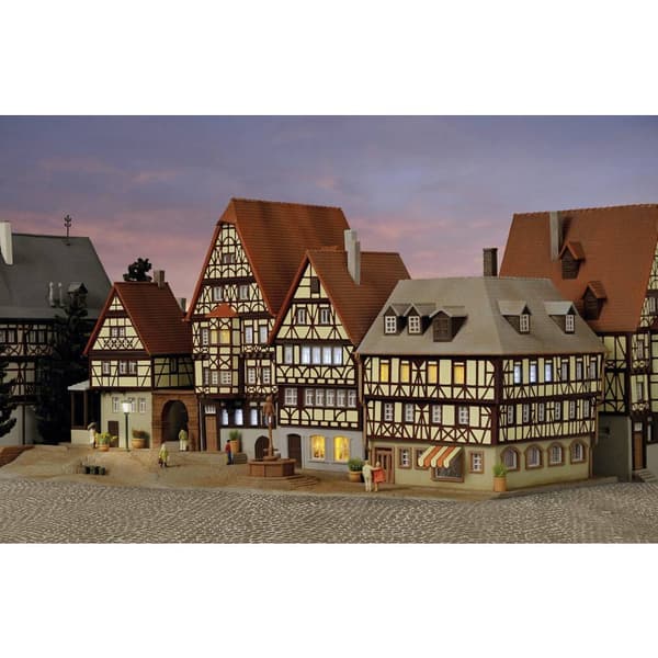 Torget i Miltenberg N Kibri 37102