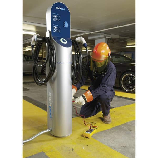 Fluke 1587 FC Isolationsprovare 50 V, 100 V, 250 V, 500 V, 1000 V 2 GΩ