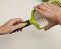 Miniatyrbild 5 av 5: Joseph Joseph Twist, Grip grater, Grön, 295 mm, 100 mm, 30 mm, 1 styck