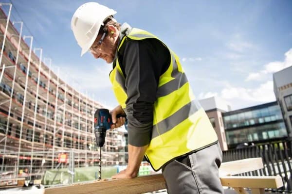 Bosch GSB 18 V-55 Professional - Hammerbor/driver - trådløs - 2 hastigheter 13 mm - 55 N·m - 2 batterier - 18 V