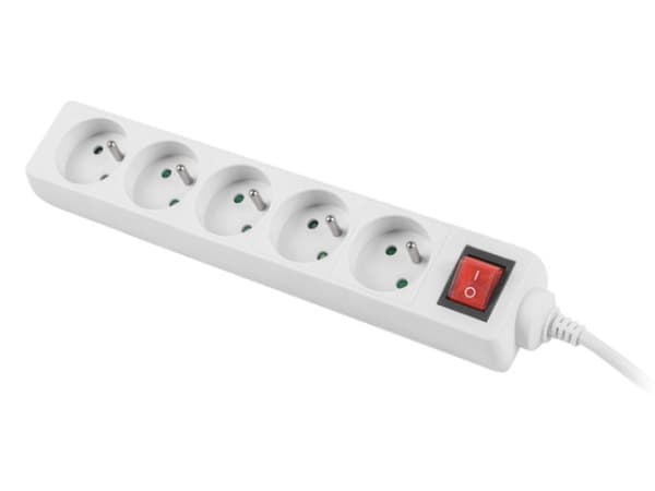 Lanberg PS1-05E-0300-W, 3 m, 5 AC-pistorasia(a), Sisä- ja ulkotila, Tyyppi E, IP20, 1 mm²