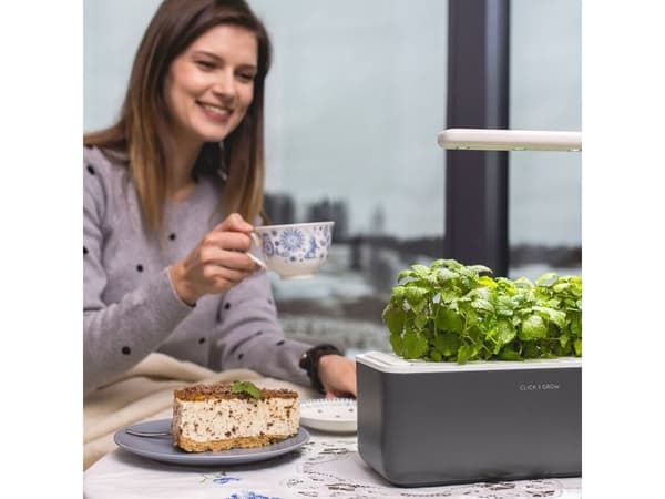 Click & Grow THE SMART GARDEN 3, LED
