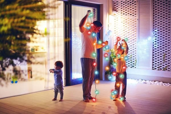 Retlux julgransbelysning 40 LED färgad