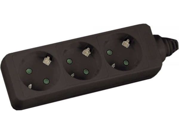 InLine 16433, 3 m, Vinklad, 1,5 mm ², Svart, Plast, 3 AC-utgångar